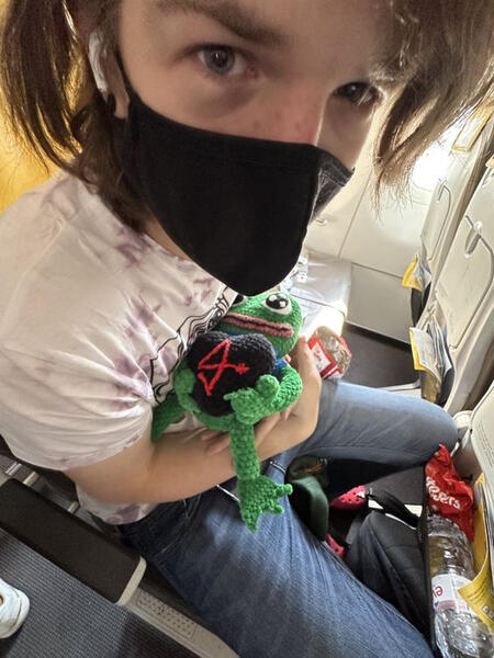 my avatar created using Nuggts' picrew :)